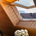 לינה וארוחת בוקר U Anusia Jacuzzi & Sauna