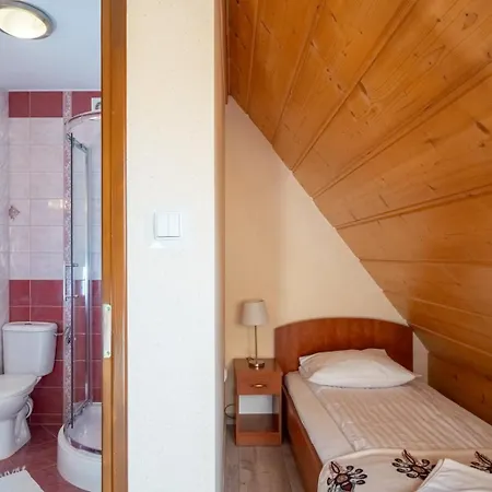 U Anusia Jacuzzi & Sauna Отель типа 