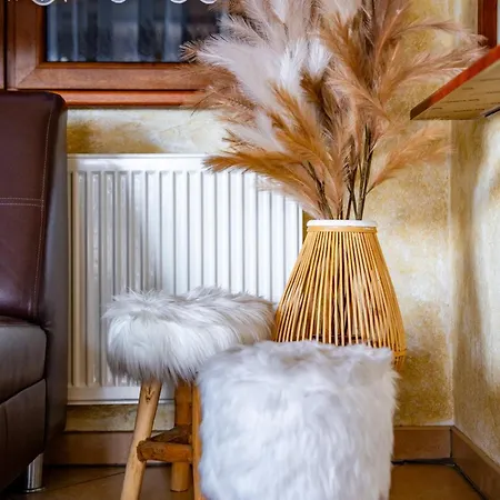 U Anusia Jacuzzi & Sauna Bed & Breakfast 3*