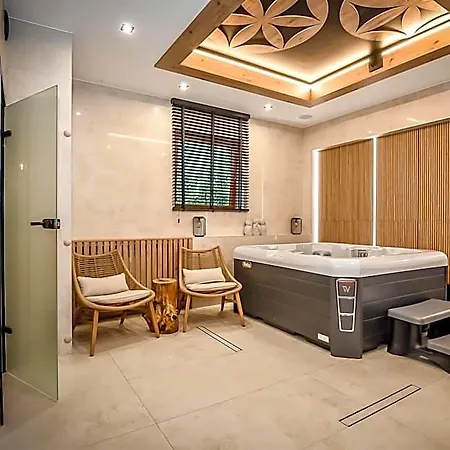 Bed & Breakfast U Anusia Jacuzzi&sauna 3*