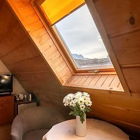 U Anusia Jacuzzi&sauna Bed & Breakfast 3*