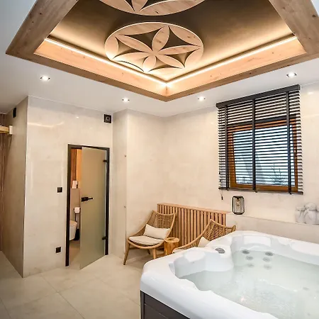 U Anusia Jacuzzi & Sauna 住宿加早餐酒店 扎科帕内