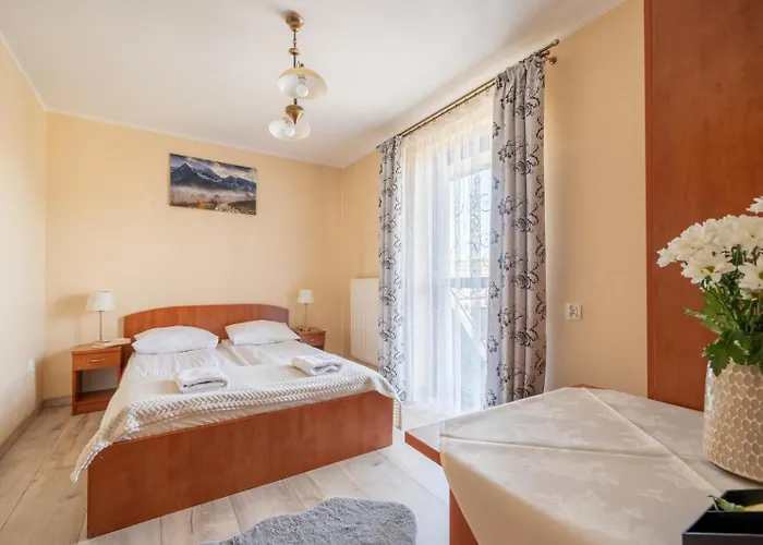 U Anusia Jacuzzi & Sauna 3* זקופאנה